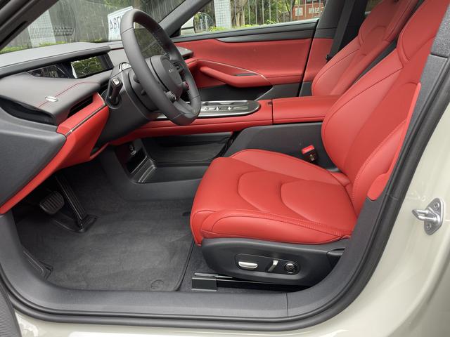 Certificated Pre-Owned Xiaomi SU7 2024 Rear-Wheel Drive Standard Long-Range Version -u21901511