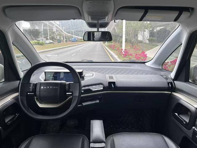 Certificated Pre-Owned Baojun KiWi EV 2021 Artist Lithium Iron Phosphate