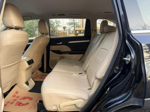 Certificated Pre-Owned Highlander 2015 2.0T Two-wheel Drive Elite Edition 7-seater - u22428862