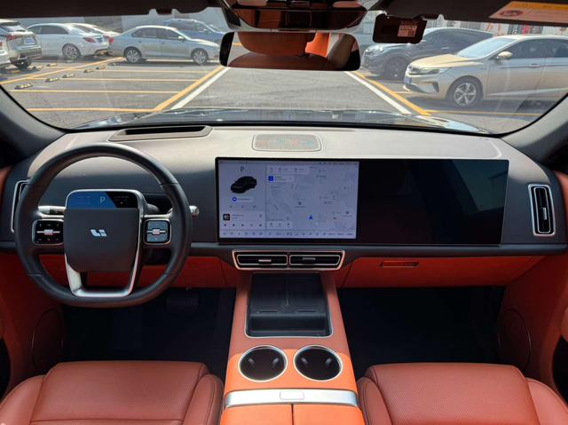 Pre-Owned Li Auto L7 2024 Ultra Version