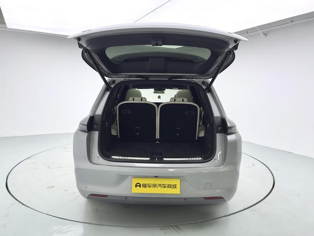 Certificated Pre-Owned Li Auto L8 2024 Ultra Edition -u22315453