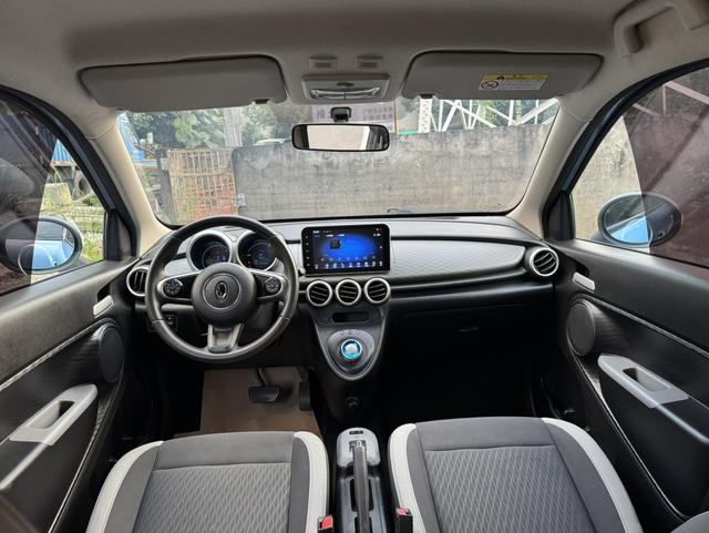 سيارة Oula Black Cat مستعملة موديل 2021، 301 كم، النسخة الأساسية