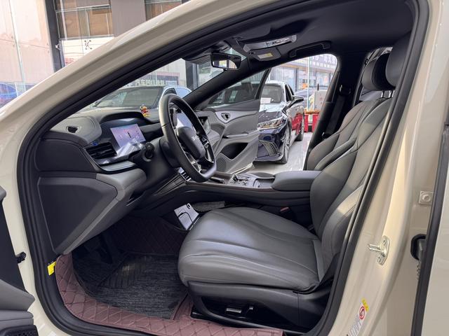 Certificated Pre-Owned BYD Seal 07DM 2025 Intelligent Driving Version DM-i 70KM Elite Model -u21968830