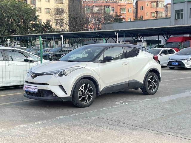 Certificated Pre-Owned GAC Toyota C-HR 2018 2.0L Leading Sunroof Edition, National V Emission Standard - u22664459