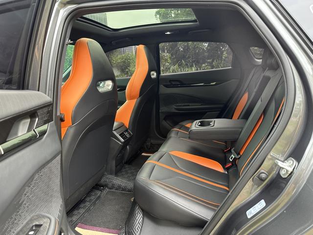 Certificated Pre-Owned Changan UNI-V 2024 1.5T Premium Sport Edition - u22146405