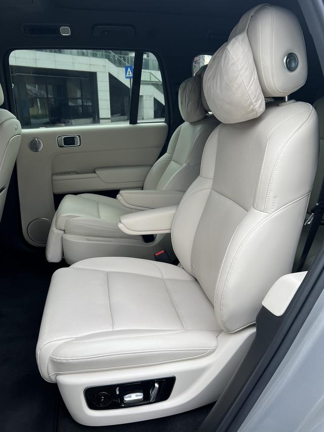 Certificated Pre-Owned Li Auto L9 2024 Ultra Edition -u22043370
