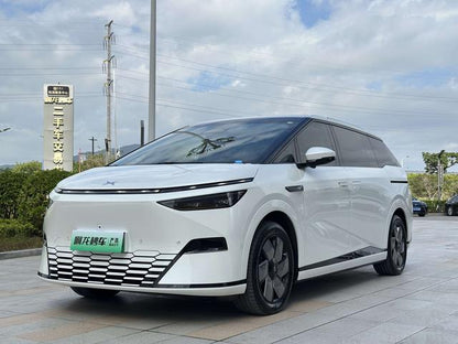 Certificated Pre-Owned XPENG X9 2024 610 Long Range Pro-u22034295