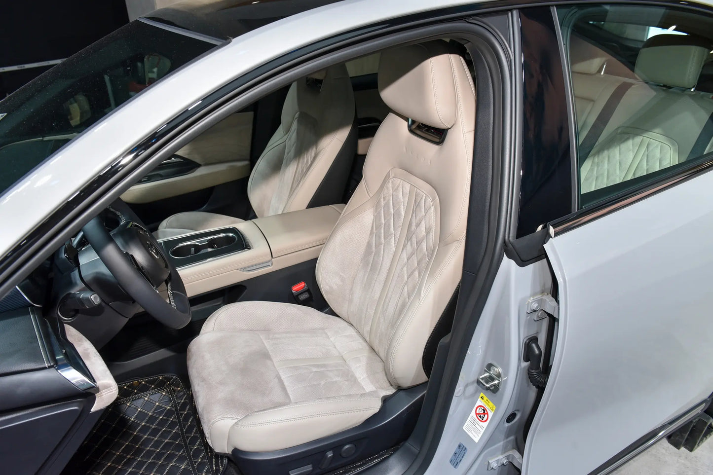 Mazda EZ-6-Híbrido REEV