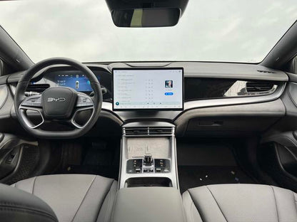 Pre-Owned BYD Seal 07DM 2025 Model ADAS Version DM-i 125KM Premium Type