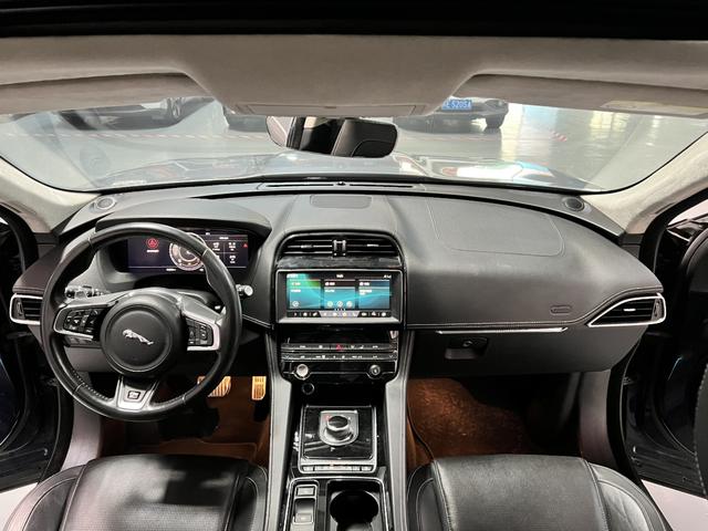 Certificated Pre-Owned Jaguar F-PACE 2019 2.0T AWD R-Sport Edition - u22694498