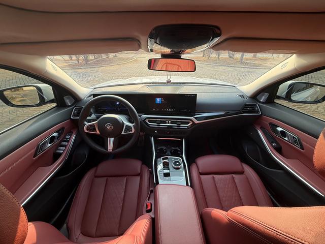 Certificated Pre-Owned BMW i3 2022 eDrive 35 L -u22477905