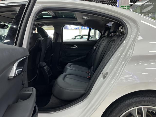 Certificated Pre-Owned BMW 1 Series 2018 118i Sport - u20457784