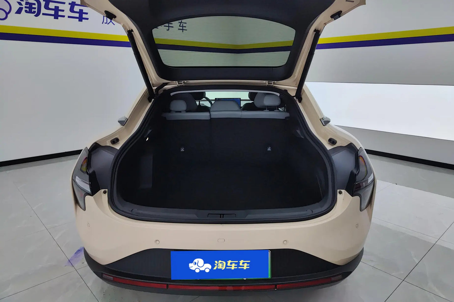 Certificated Pre-Owned XPENG MONA M03 2024 620 Ultra Long Range Edition -u21239541