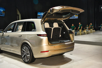 Li Auto L9-Híbrido REEV