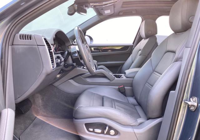 Certificated Pre-Owned 2018 Porsche Cayenne 3.0T - u22343062