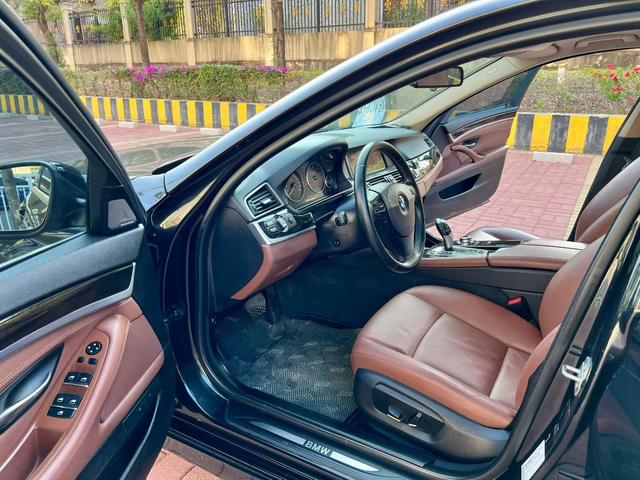 Certificated Pre-Owned BMW 5 Series 2014 525Li Luxury Design Package - u22097152
