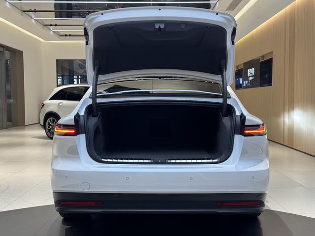 Certificated Pre-Owned NIO ET7 2024 75kWh Executive Edition -u22527296