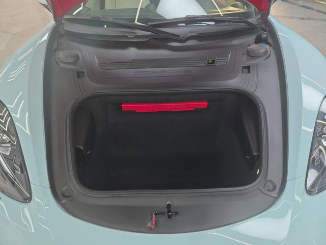 Certificated Pre-Owned Porsche 718 2018 Cayman 2.0T - u22718389