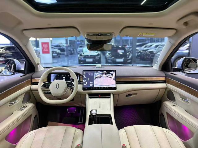 Pre-Owned AITO M7 2024 Max 5-seater 4WD Intelligent Driving Version