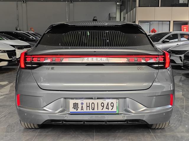 Certificated Pre-Owned ZEEKR 001 2022 Long Range Dual-Motor WE Version -u22766043