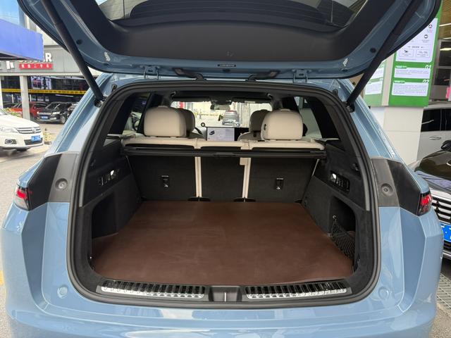 Certificated Pre-Owned Li Auto L7 2023 Air Edition -u22554574