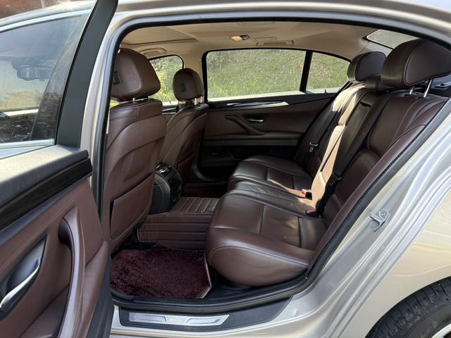 Certificated Pre-Owned BMW 5 Series 2014 525Li Luxury Design Package - u22355385