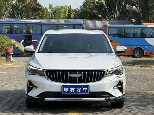 Certificated Pre-Owned Geely Emgrand 2025 4th Generation 1.5L CVT Premium - u22614030