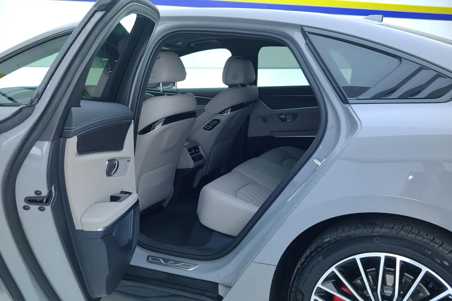 Certificated Pre-Owned BYD Han EV 2025 Intelligent Driving Version 701KM Lidar Flagship Model -u22185875