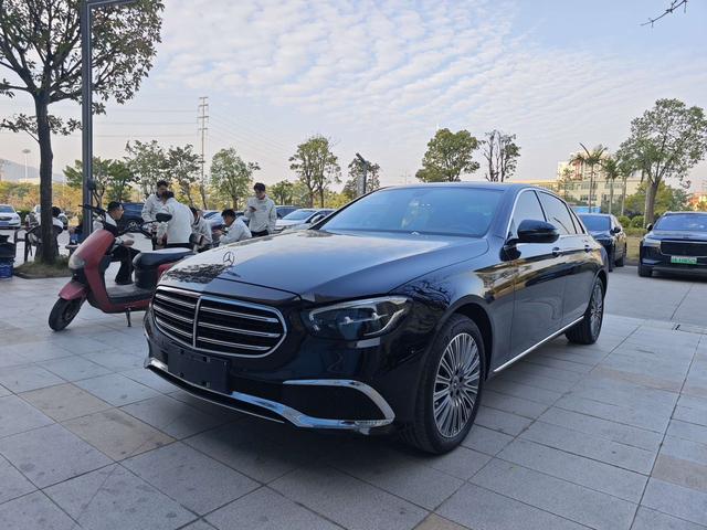 Certificated Pre-Owned Mercedes-Benz E-Class 2023 Restyled E 260 L Sedan - u22434505