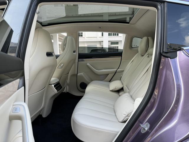 Pre - Owned 2024 Zhijie R7 Extended - range 37kWh Max Rear - wheel Drive Edition