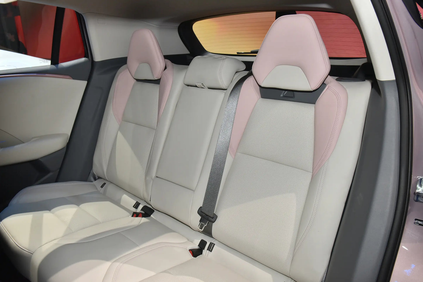 Lynk & Co Lynk & Co 06 EM-P -Híbrido PHEV