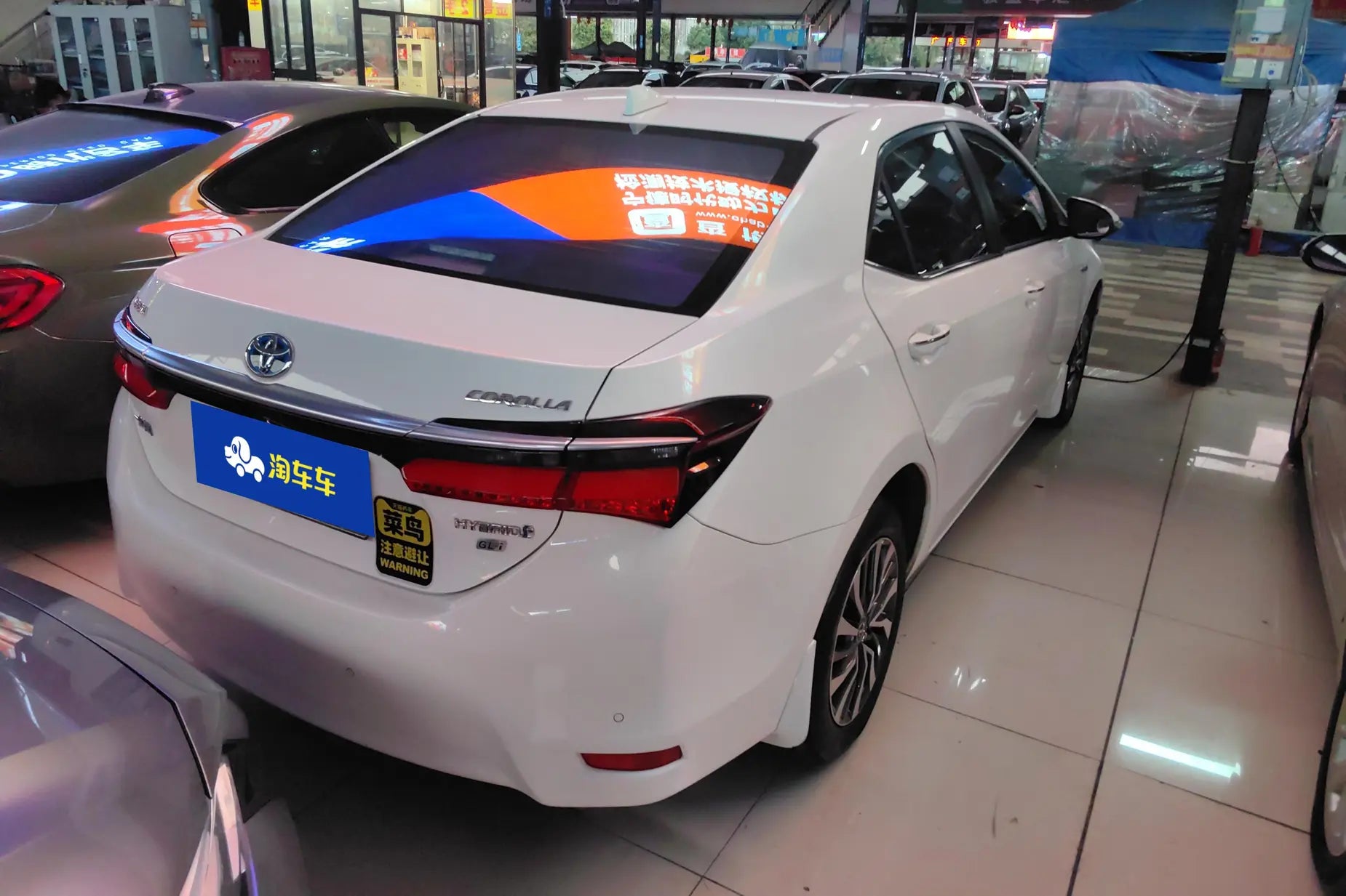 Certificated Pre-Owned GAC Toyota Corolla 2017 Refreshed Hybrid 1.8L E-CVT Leading Edition, China V Emission Standard -u22368267