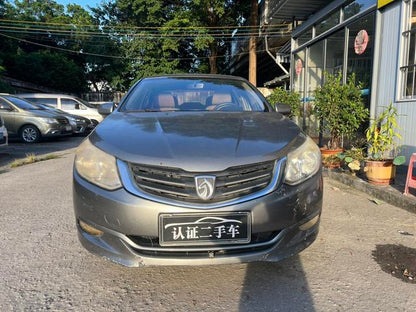 SAIC-GM-Wuling Baojun 630 2013 1.5L Automatique Édition Confort d'occasion certifiée - u20689320