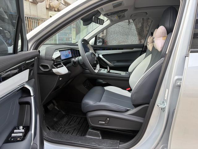 Certificated Used Geely Boyue L 2024 Edition 1.5TD DCT Distinguished Version