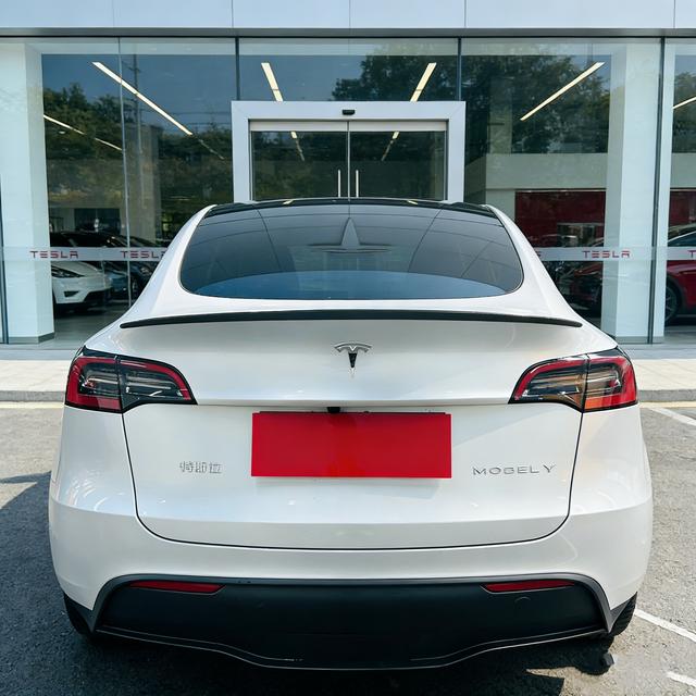 Certificated Pre-Owned Model Y 2024 Long Range All-Wheel Drive Version -u22560507