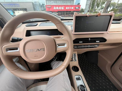 Certificated Pre-Owned Geely Panda 2024 200km Panda Mini Endurance Bear