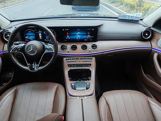 Certificated Pre-Owned Mercedes-Benz E-Class 2022 Refreshed E 300 L Luxury Sedan - u22779003