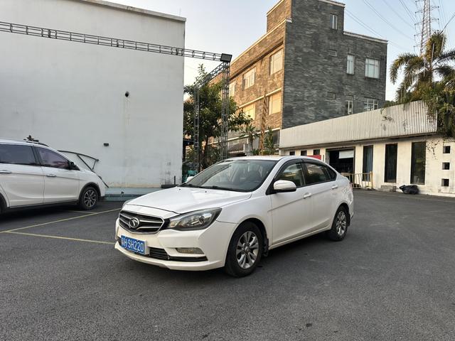 Certificated Pre-Owned Soueast Motor V5 Lingzhi 2015 1.5L Manual Comfort Edition - u22058842