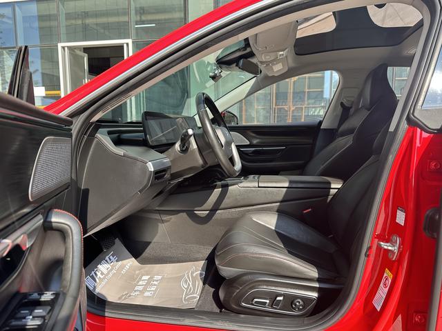 Certificated Pre-Owned XPENG P7 2022 670N+u21945717