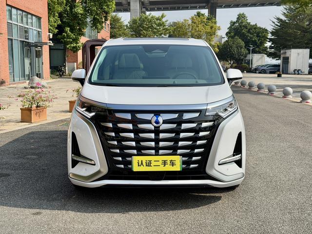 Certificated Pre-Owned Denza D9 DM 2022 970 4WD Honor Edition -u21918931