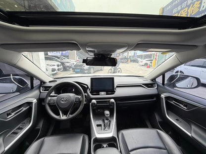 Certificated Pre-Owned RAV4 Rongfang 2021 2.0L CVT Two-Wheel Drive Fashion Edition - u17393475