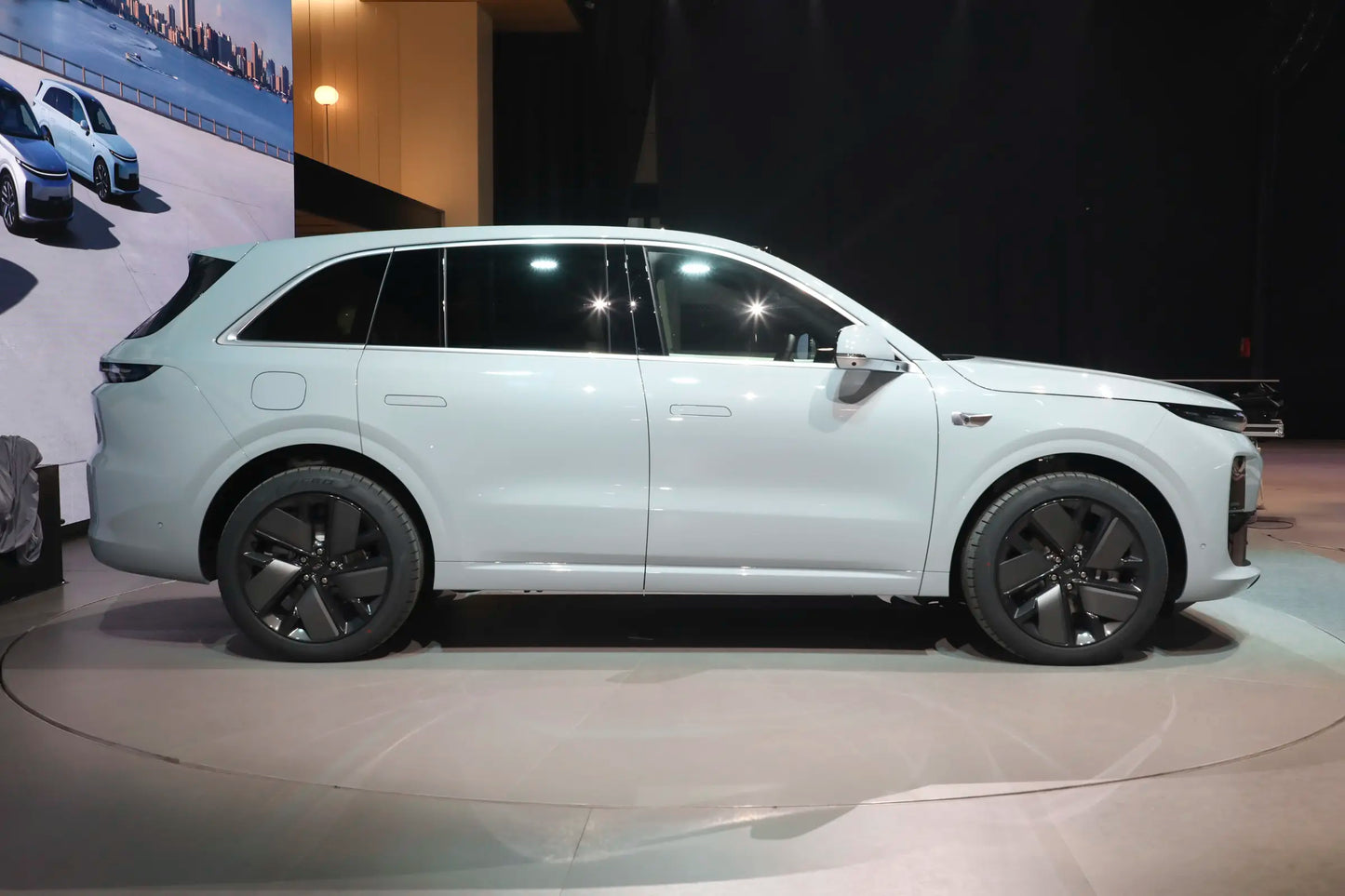 Li Auto L6-Híbrido REEV