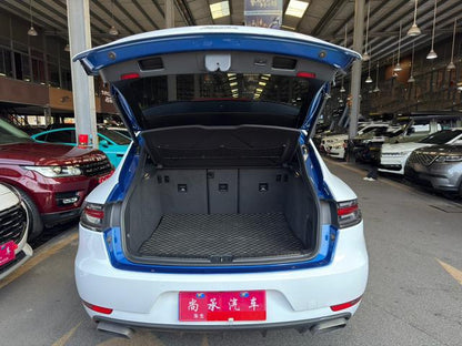 Certificated Pre-Owned 2018 Porsche Macan 2.0T - u22436185