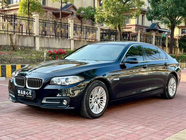 Certificated Pre-Owned BMW 5 Series 2014 525Li Luxury Design Package - u22097152
