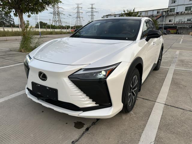 Pre-Owned Lexus RZ 2023 Model 450e DIRECT4 Premium Edition