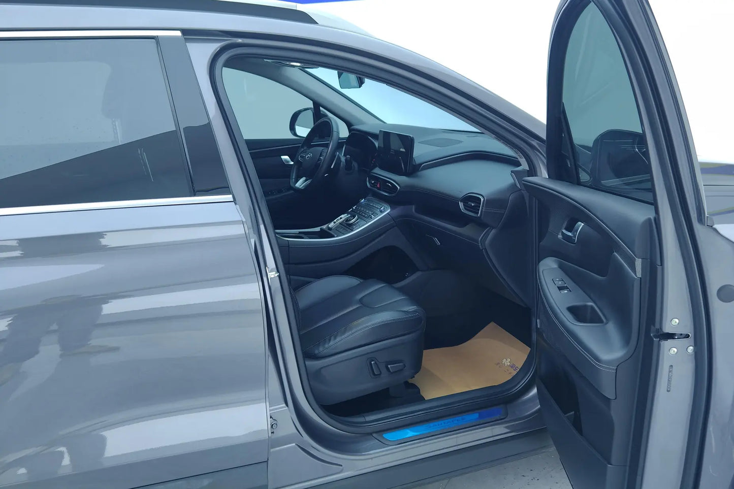 Certificated Used Santa Fe 2023 Traveler 380T GDi GLX 2WD Elite Edition - u22071677