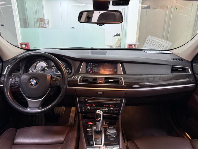 Certificated Pre-Owned BMW 5 Series GT 2014 528i Luxury - u22438411