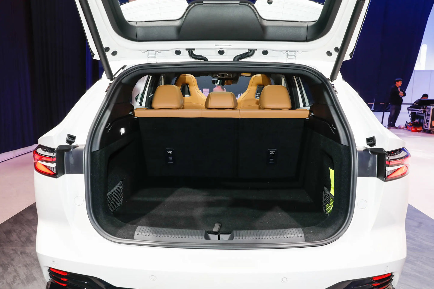 SAIC Motor Roewe eRX5 - Híbrido PHEV