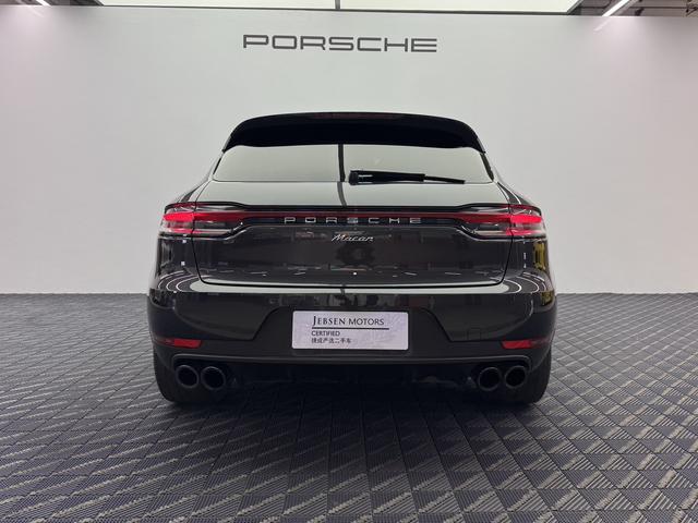 Certificated Pre-Owned Porsche Macan 2021 Model Macan 2.0T - u22556910