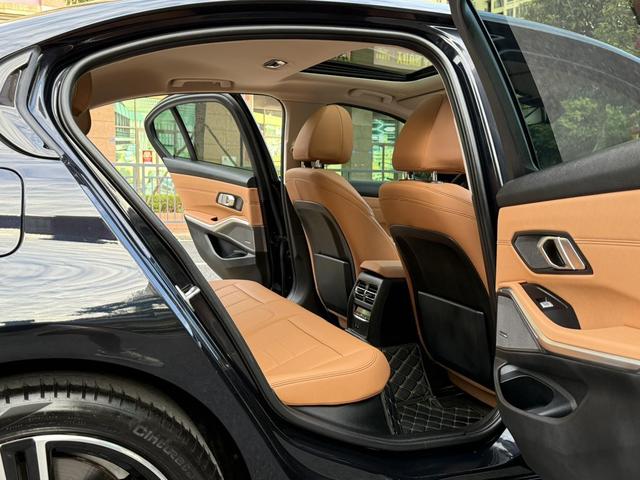 Certificated Pre-Owned BMW 3 Series 2021 330i M Sport Night Edition Package - u22401315